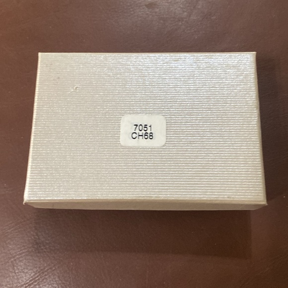 Rhinestone Business Card Case - Picture 5 of 9